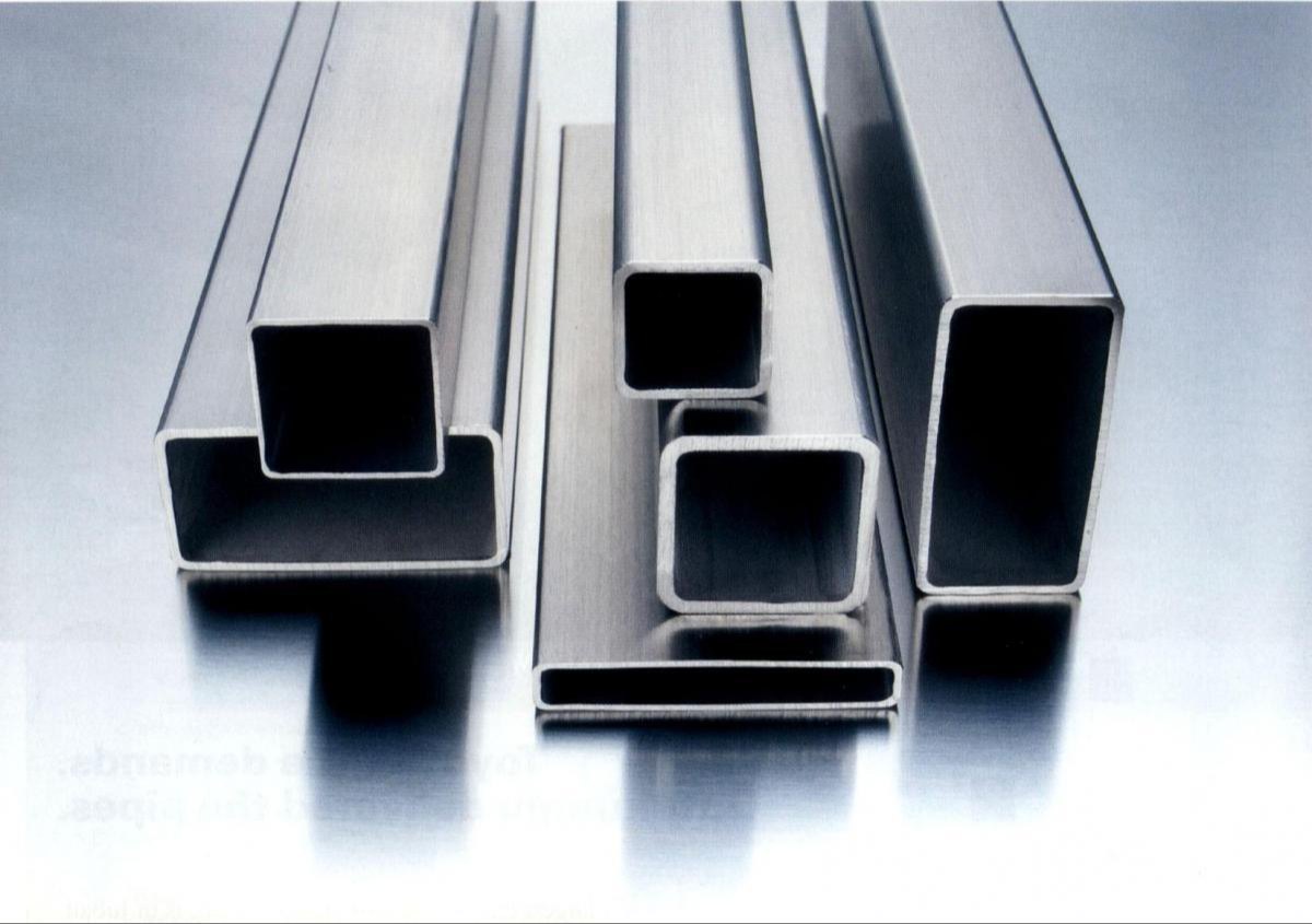 Box Pipes And Tube Supplier In Dubai For Square And Rectangular Hollow Sections Used In Fabrication And Frameworks Top Quality Box Pipes And Tube Manufacturer In India
