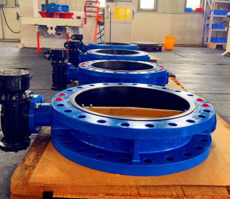 Premium Flanged Butterfly Valve Supplier In Dubai | Ductile Iron Grade | Ridhiman Alloys Flanged Butterfly Valves Astm A216 Wcb Cf8 Cf8m Industrial Grade Exporter.jpg