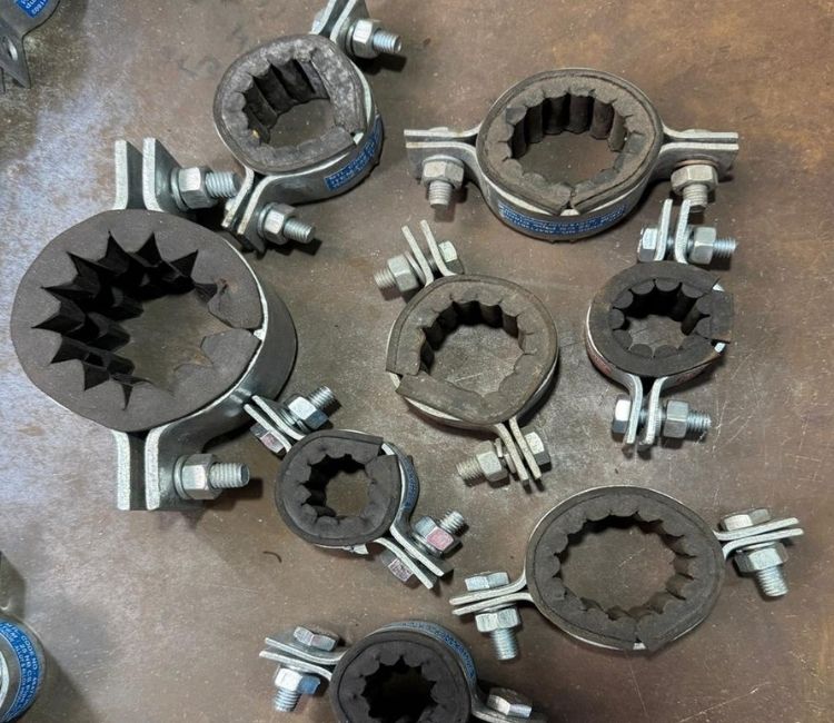 Pipe Clamps Manufacturer & Supplier | Ladhani Metal Corporation Pipe Clamps Manufacturer.jpg