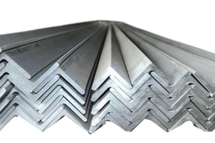 SS 304L Channel Manufacturer & Supplier | Stainless Steel 304L | New Era Pipes & Fittings Ss 304l Channel Supplier In India