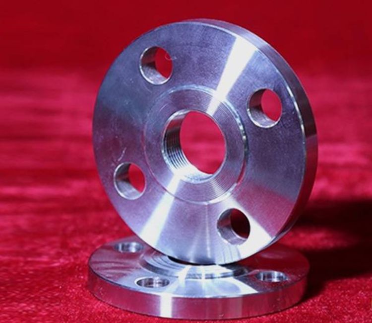 Threaded Flanges Manufacturer, Supplier & Exporter | Stainless Steel, Carbon Steel & Alloy Steel | Suzlons Metal And Tubes Threaded Flange Exporter.jpg